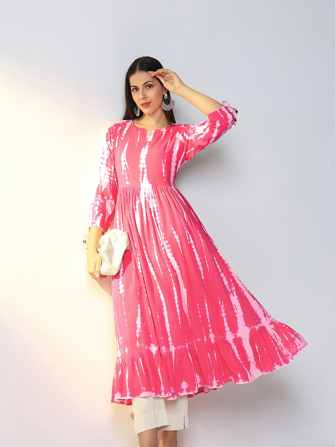 

SHOWOFF Abstract Dyed Round Neck Three-Quarter Sleeves Anarkali Kurta, Pink