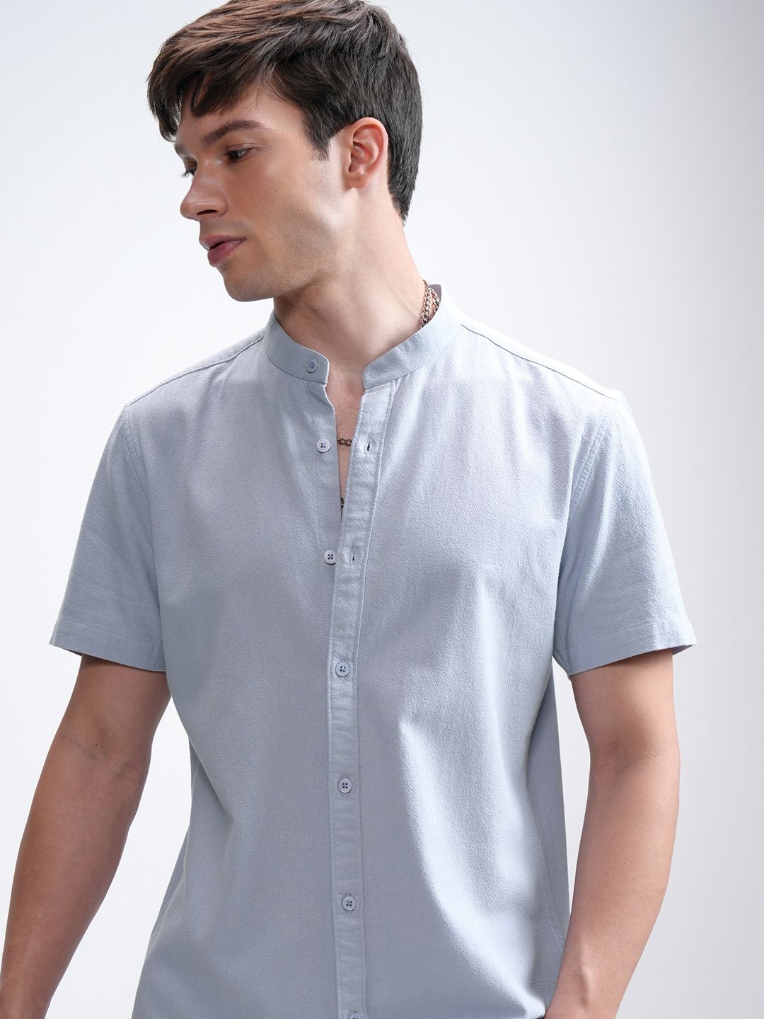 

HIGHLANDER Men Band Collar Solid Cotton Casual Shirt, Blue