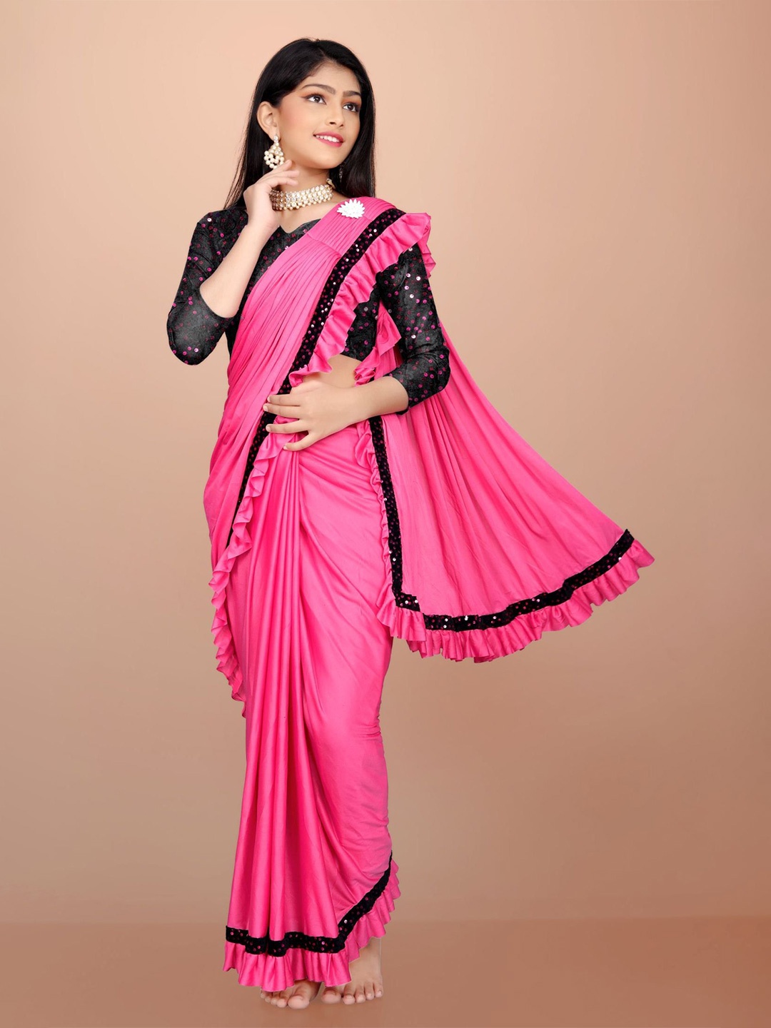 

Aika Sequinned Ready to Wear Saree, Pink