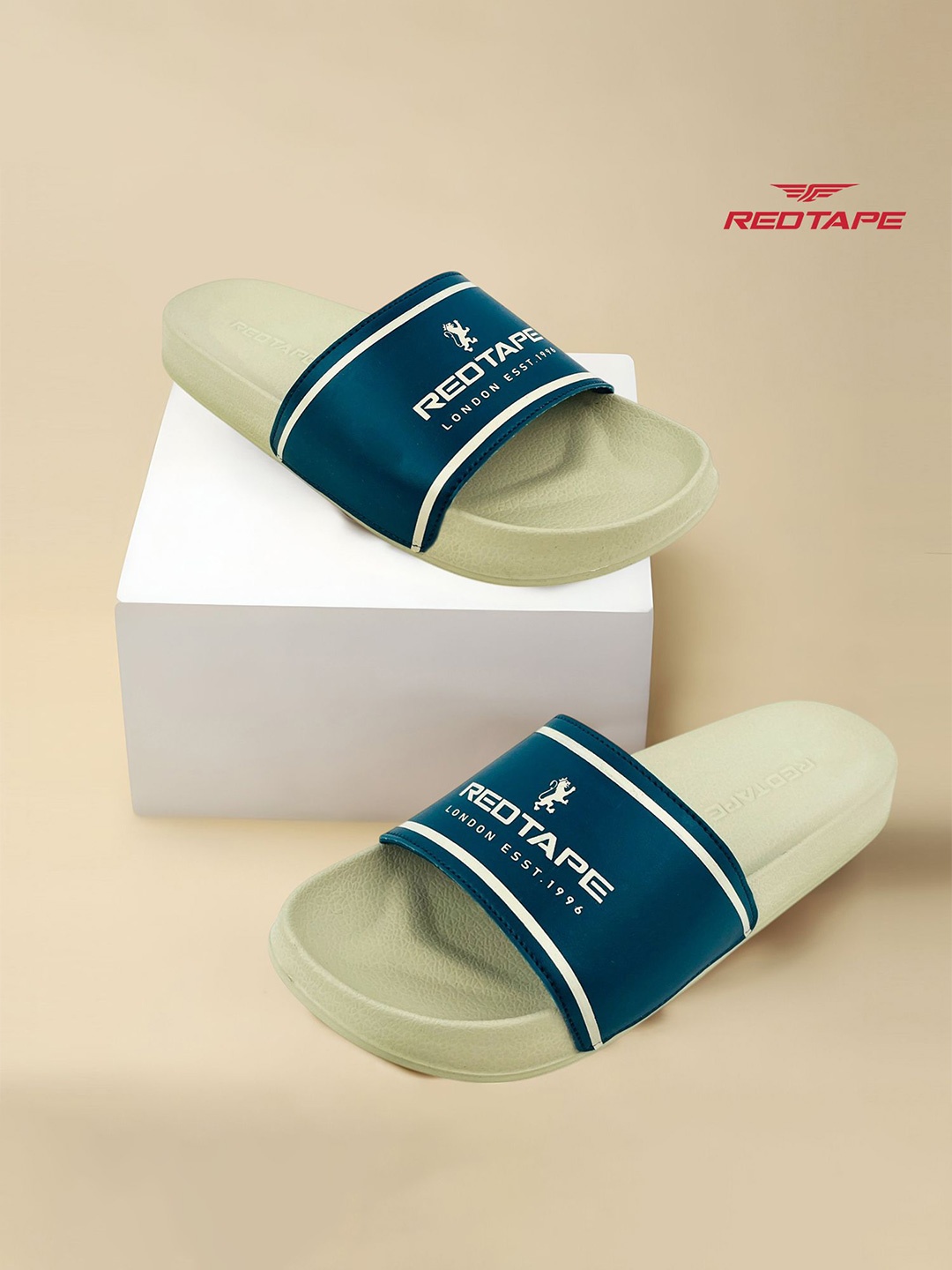 

Red Tape Women Sliders, Teal