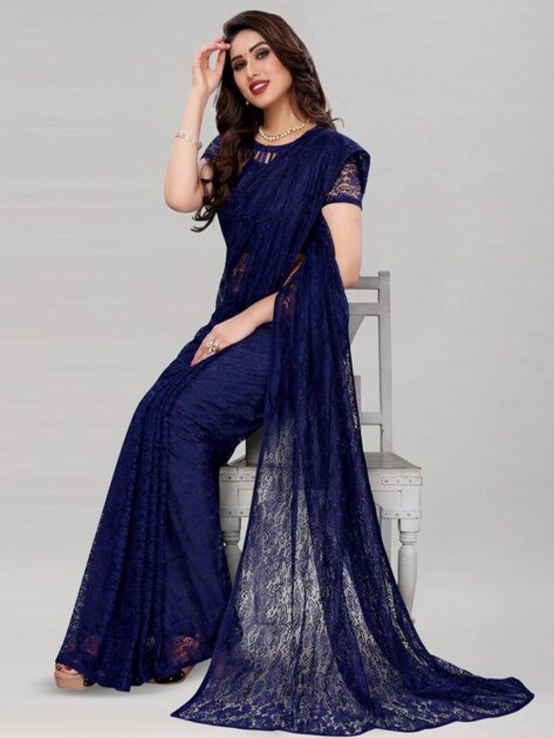 

VRAGI Floral Net Saree, Navy blue