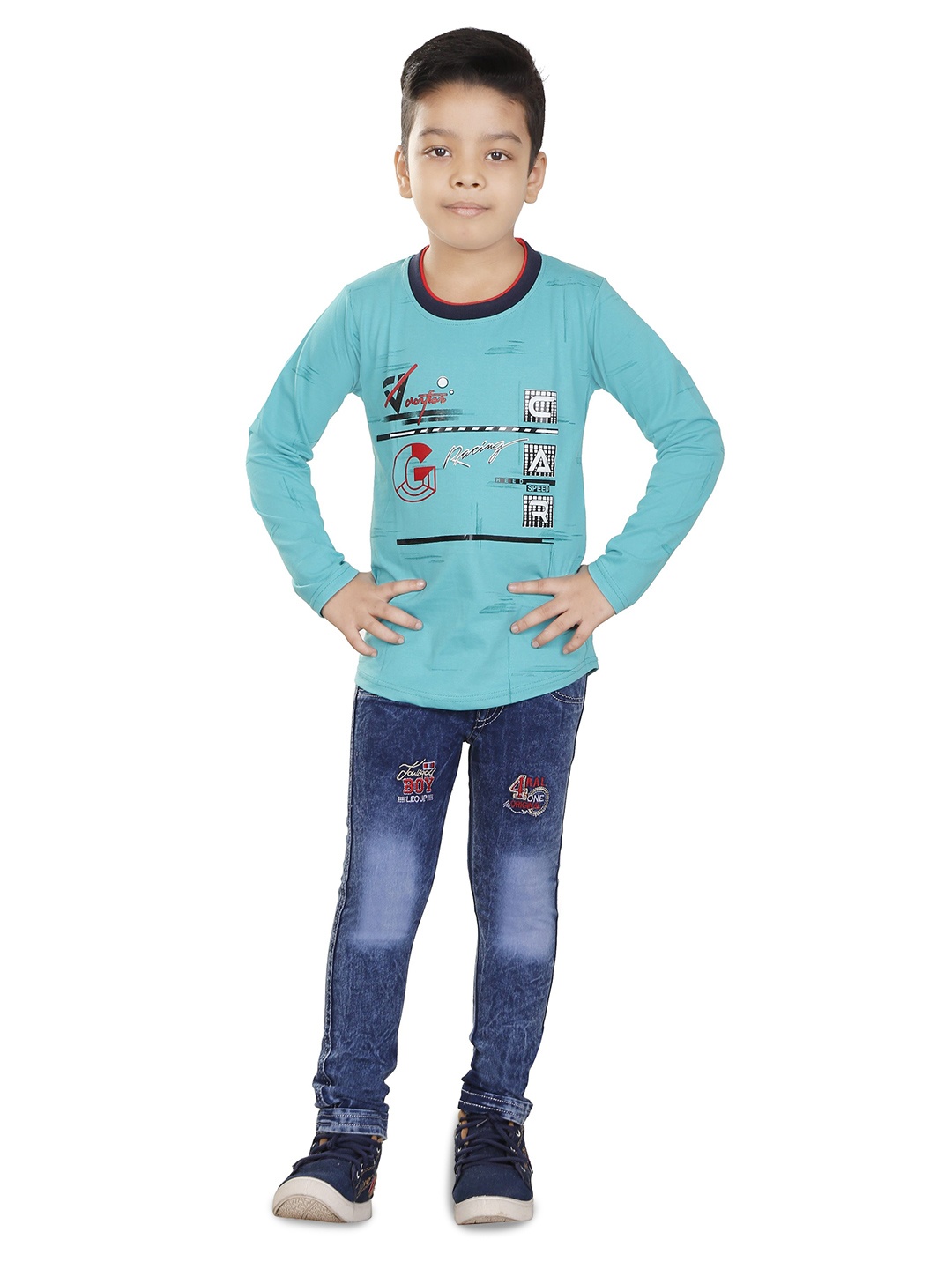 

HRR Boys Printed Long Sleeves T-shirt With Trousers, Green