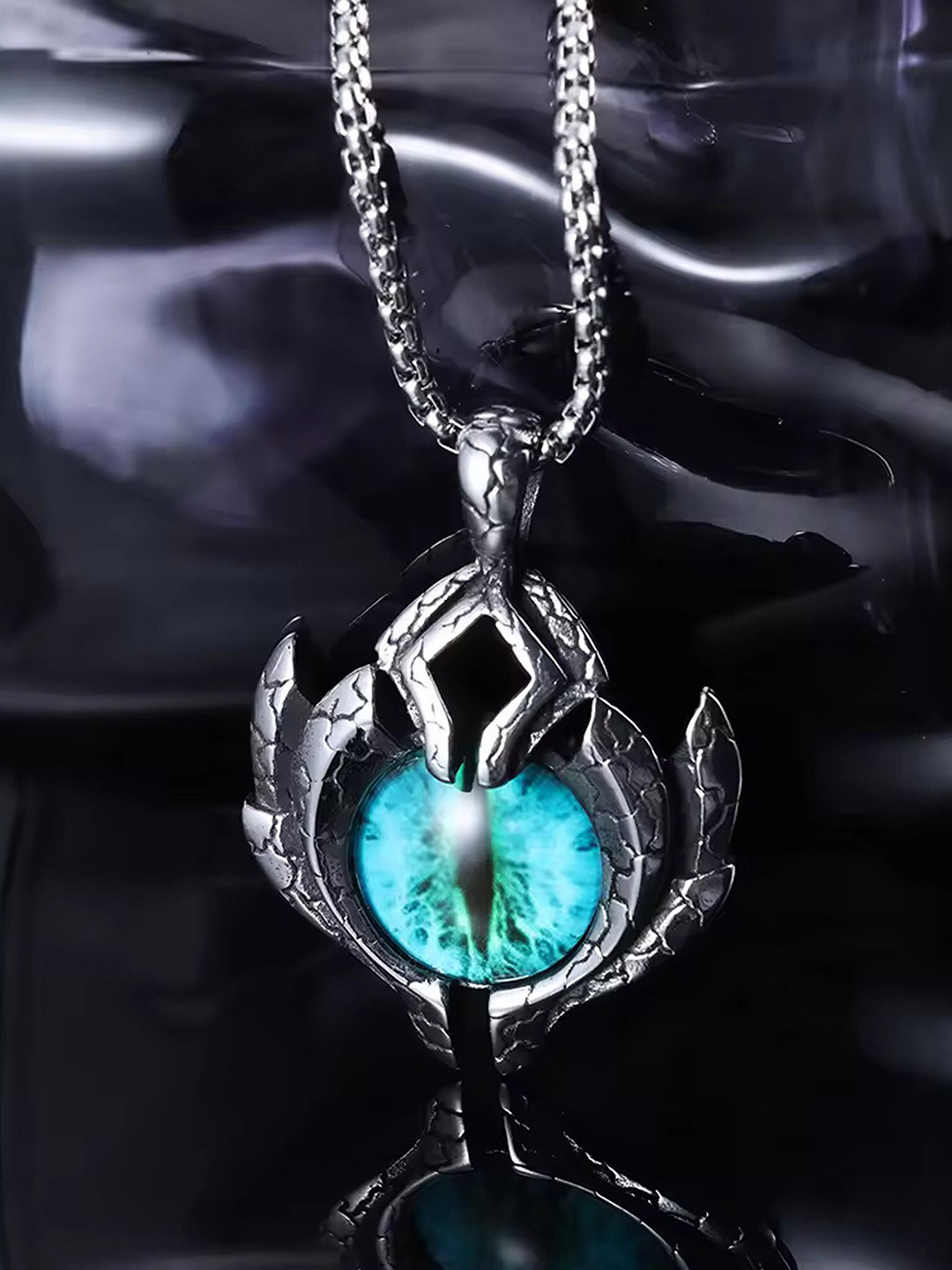 

Lila Stainless Steel Pendants With Chains, Silver