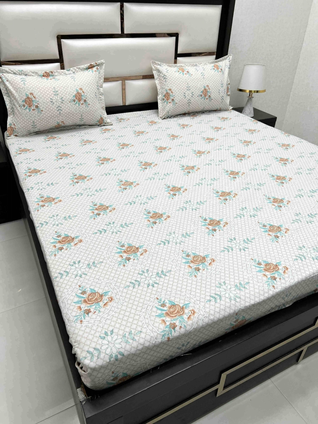 

Velar Fur Sib White Printed Pure Cotton 230 TC King Bedsheet Set 2.74 x 2.74 m
