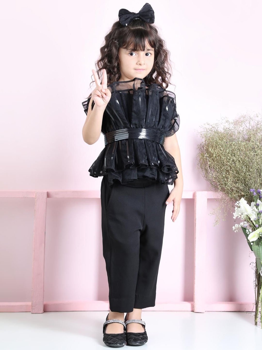 

THE LITTLE CELEBS Girls Embellished Sleeveless Top With Trouser With Belt, Black