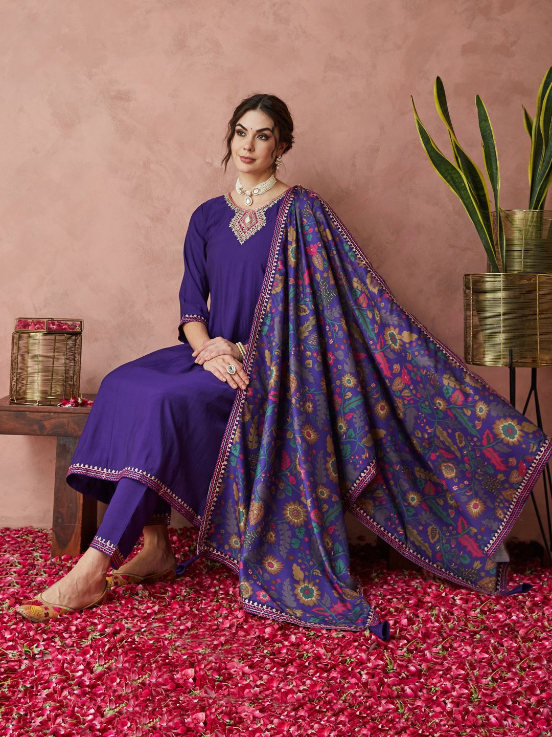 

KAVINDI Round Neck Regular Thread Work Pure Silk A-Line Kurta With Trouser With Dupatta, Purple