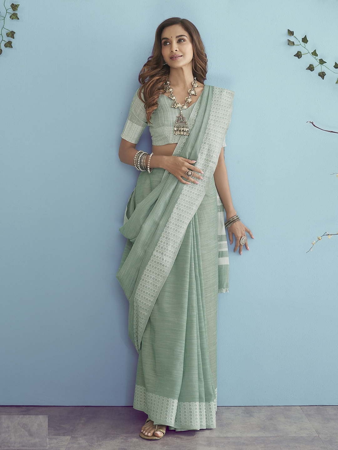 

MAHALASA Floral Chikankari Linen Blend Saree, Sea green