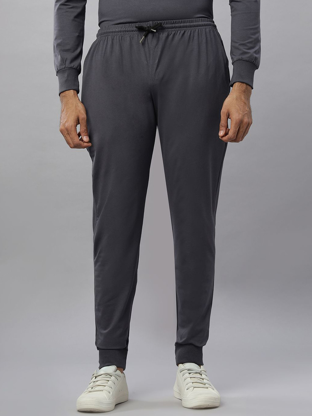 

N AND J Men Pure Cotton Mid-Rise Joggers, Grey