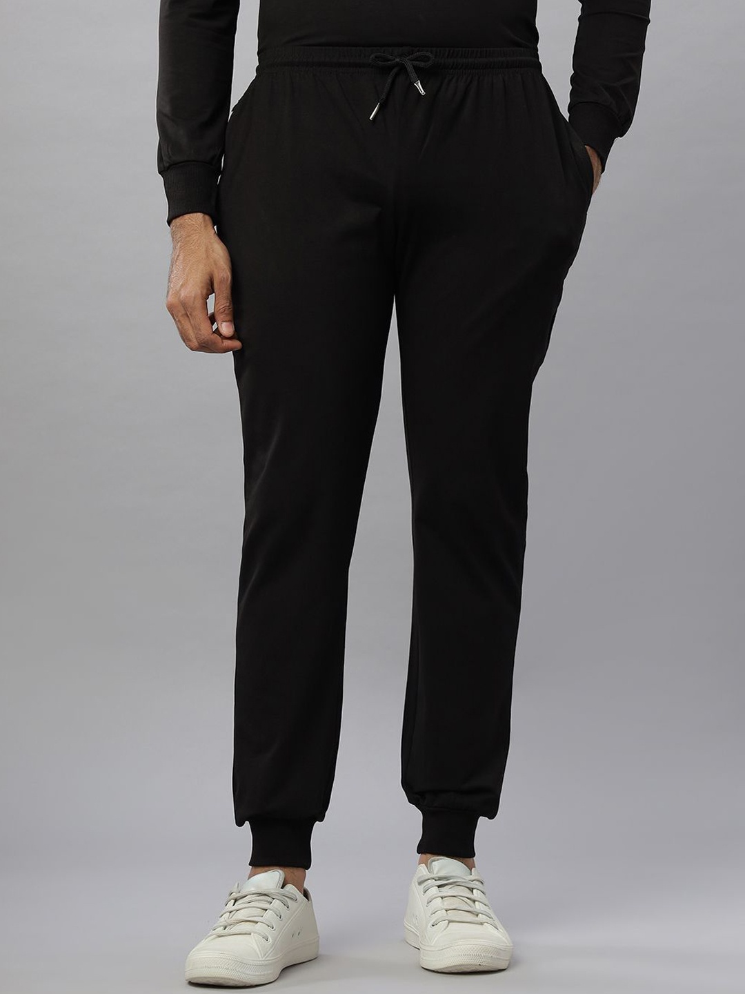 

N AND J Men Pure Cotton Mid-Rise Joggers, Black