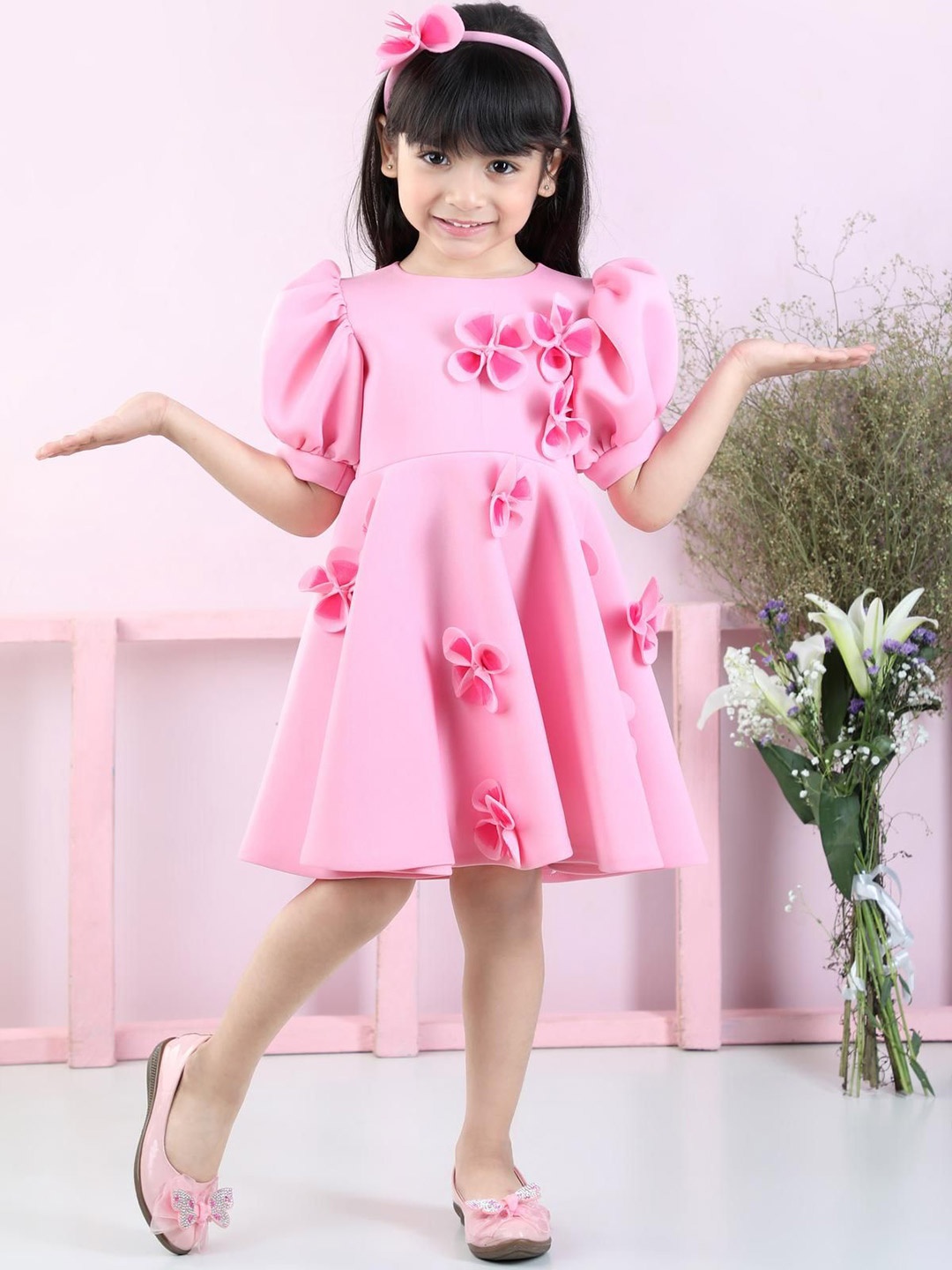 

THE LITTLE CELEBS Floral Sheath Dress, Pink
