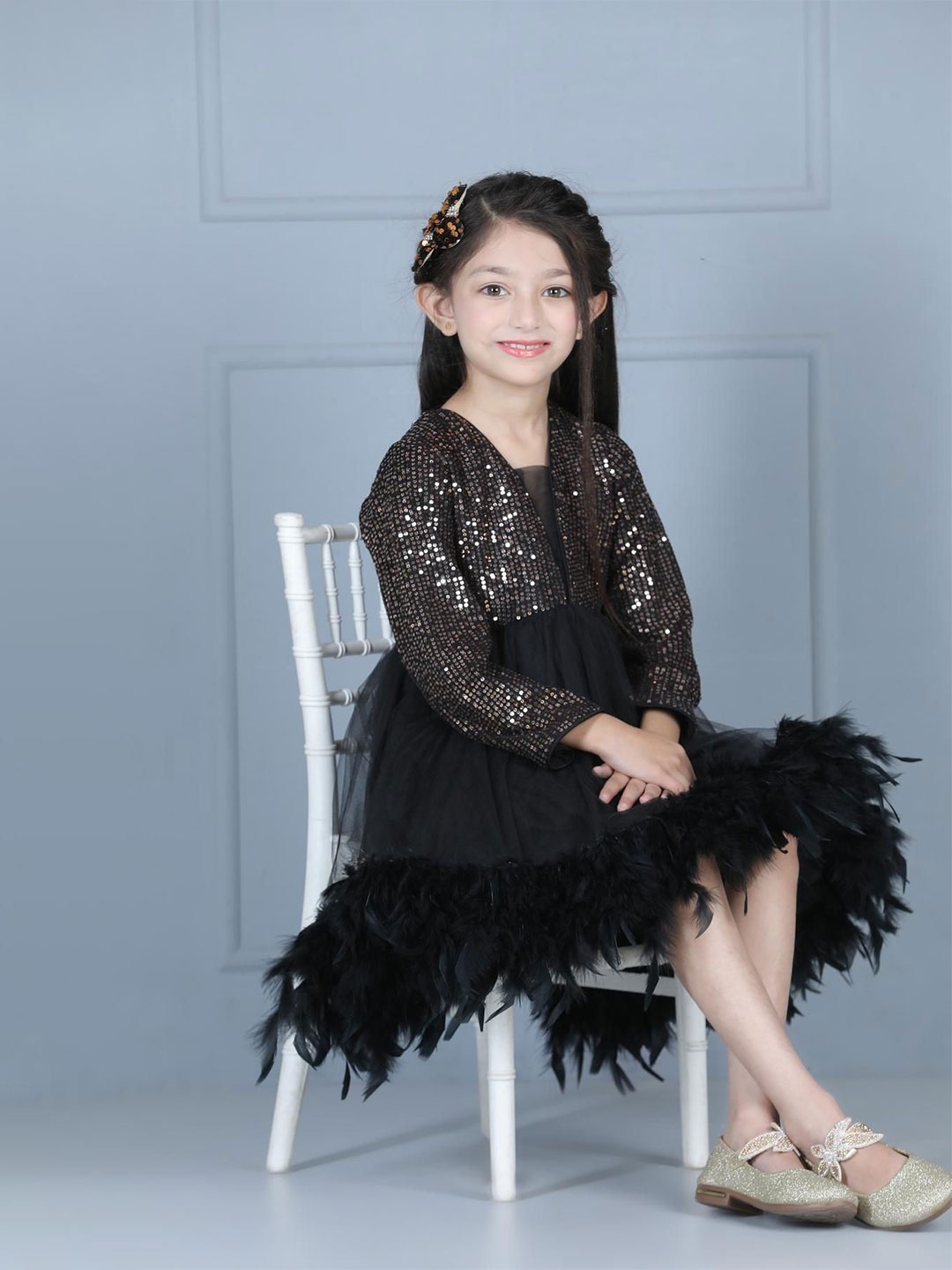 

THE LITTLE CELEBS Embellished Bell Sleeve Net A-Line Midi Dress, Black