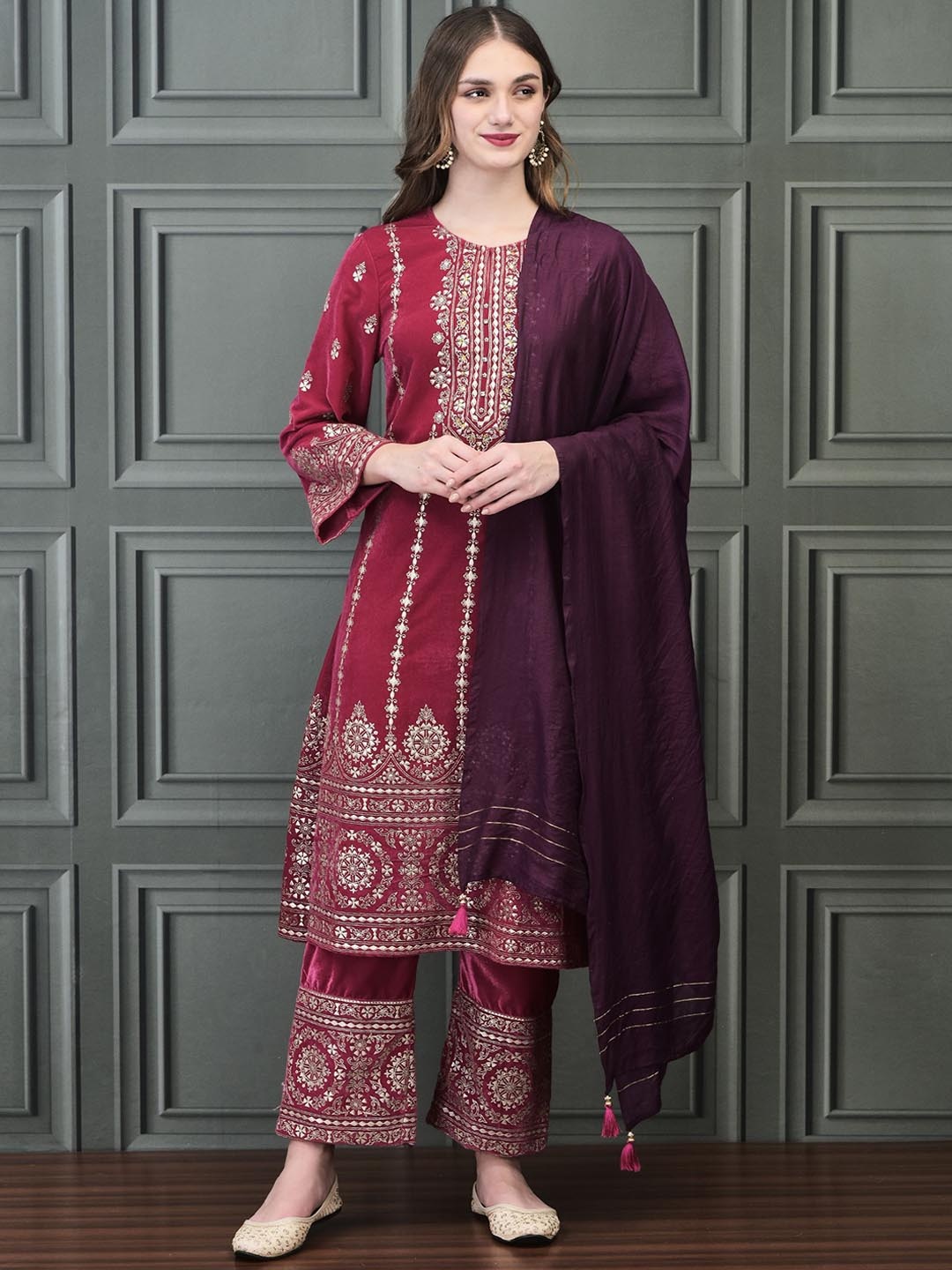 

Shree Ethnic Motifs Printed Velvet A Line Kurta with Trousers & Dupatta, Pink