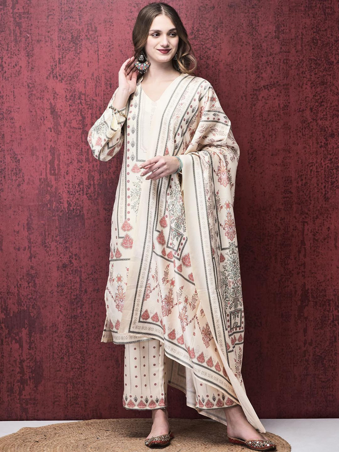 

Shree Floral Printed Straight Regular Kurta with Trousers & Dupatta, Off white