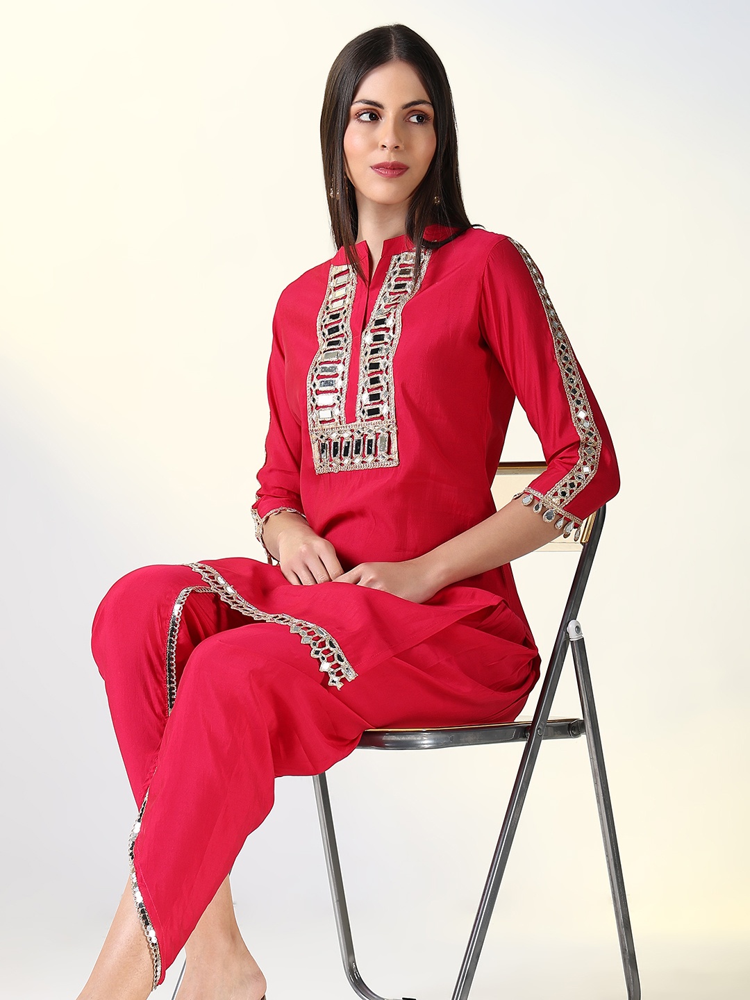 

SHOWOFF Floral Embroidered Mandarin Collar Mirror Work Straight Kurta With Dhoti Pants, Pink