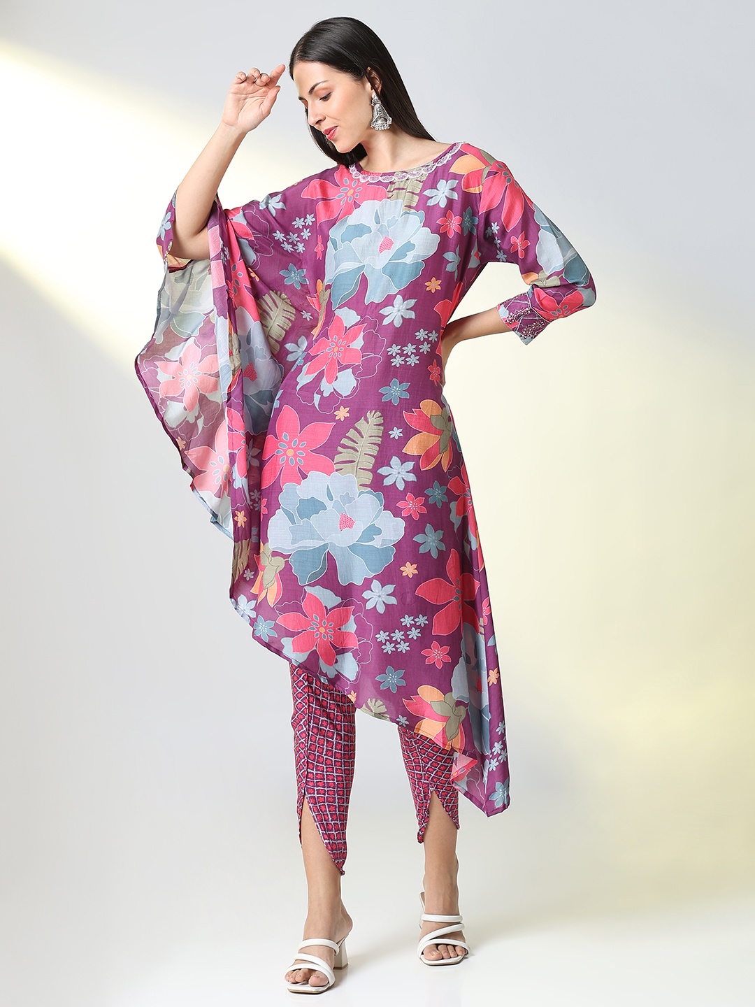 

SHOWOFF Women Floral Printed Regular Beads and Stones Kurta with Dhoti Pants, Purple