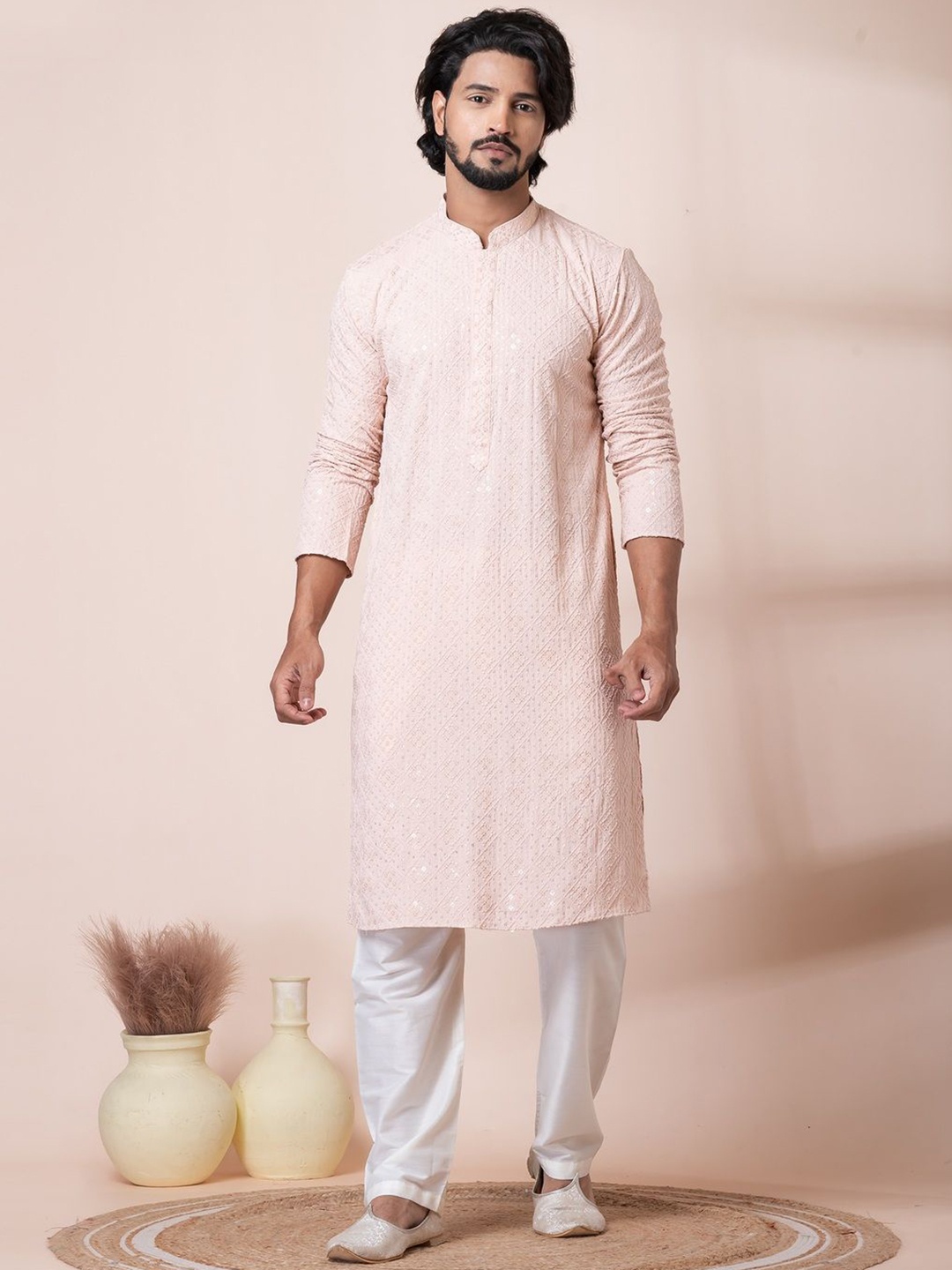 

HU - Handcrafted Uniquely Geometric Embroidered Pure Cotton Straight Kurta with Pyjamas, Pink