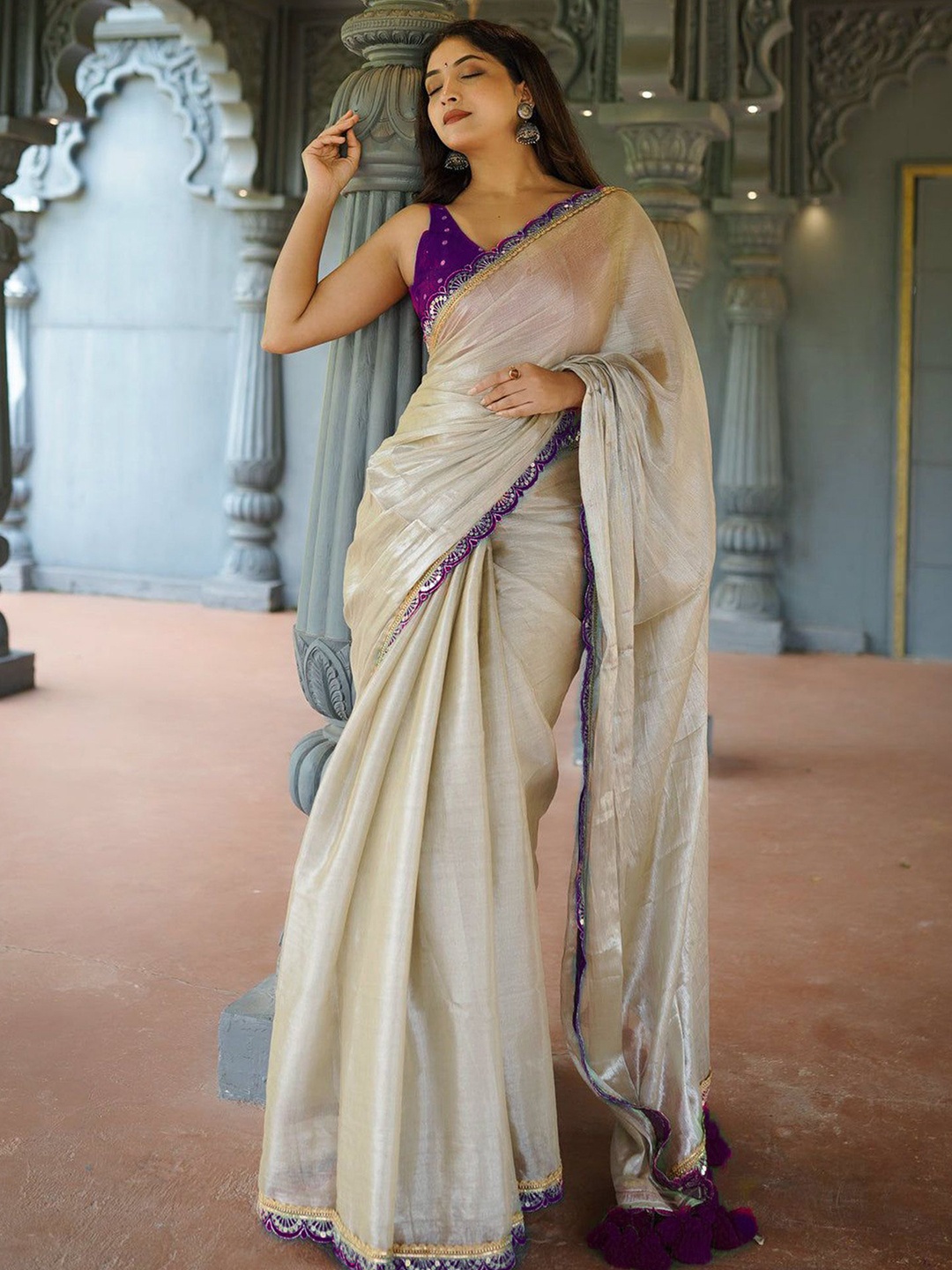 

Peachmode Sequinned Art Silk Saree, Cream