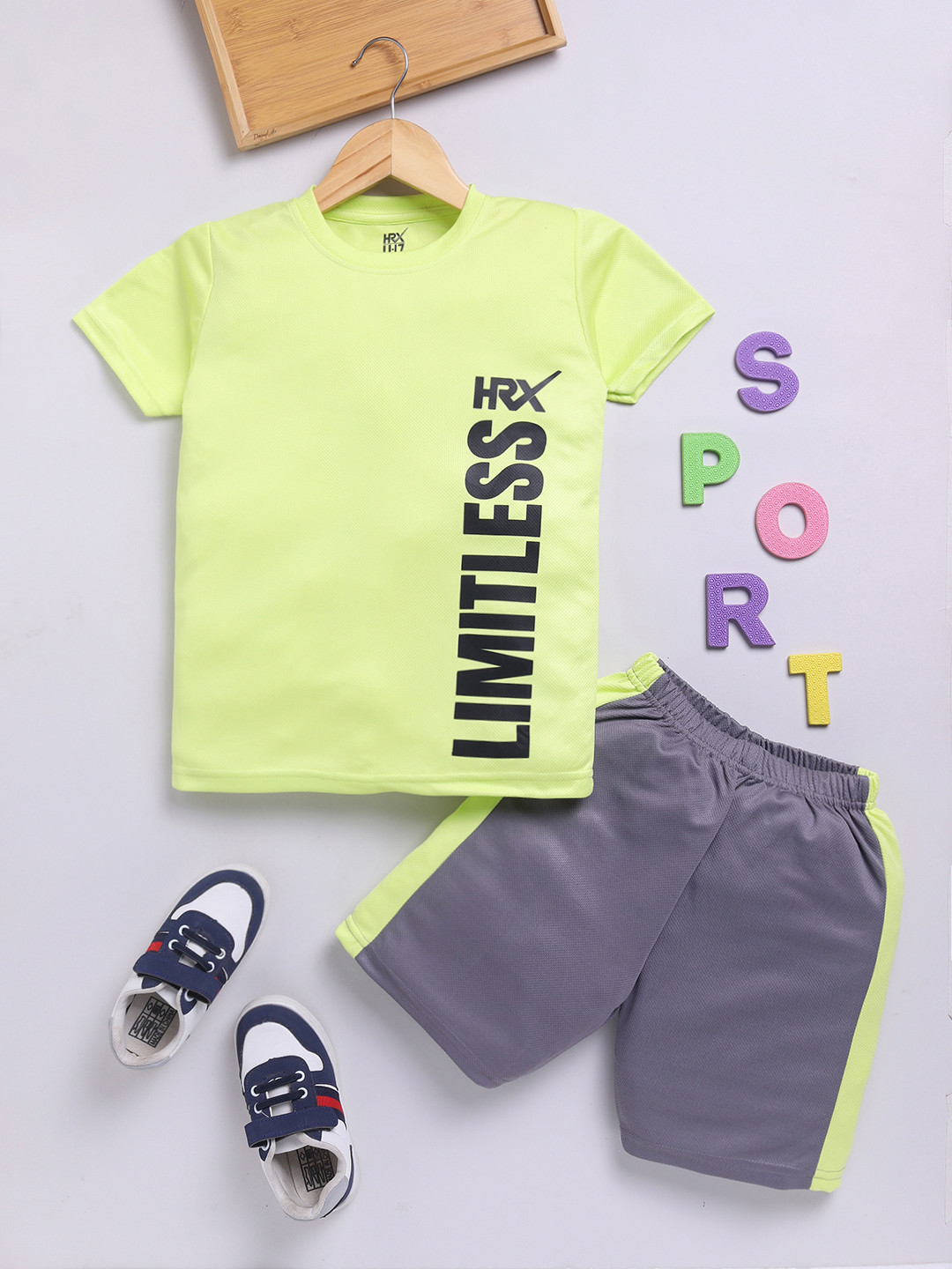 

HRX by Hrithik Roshan Boys Printed Rapid Dry T-shirt with Shorts, Lime green