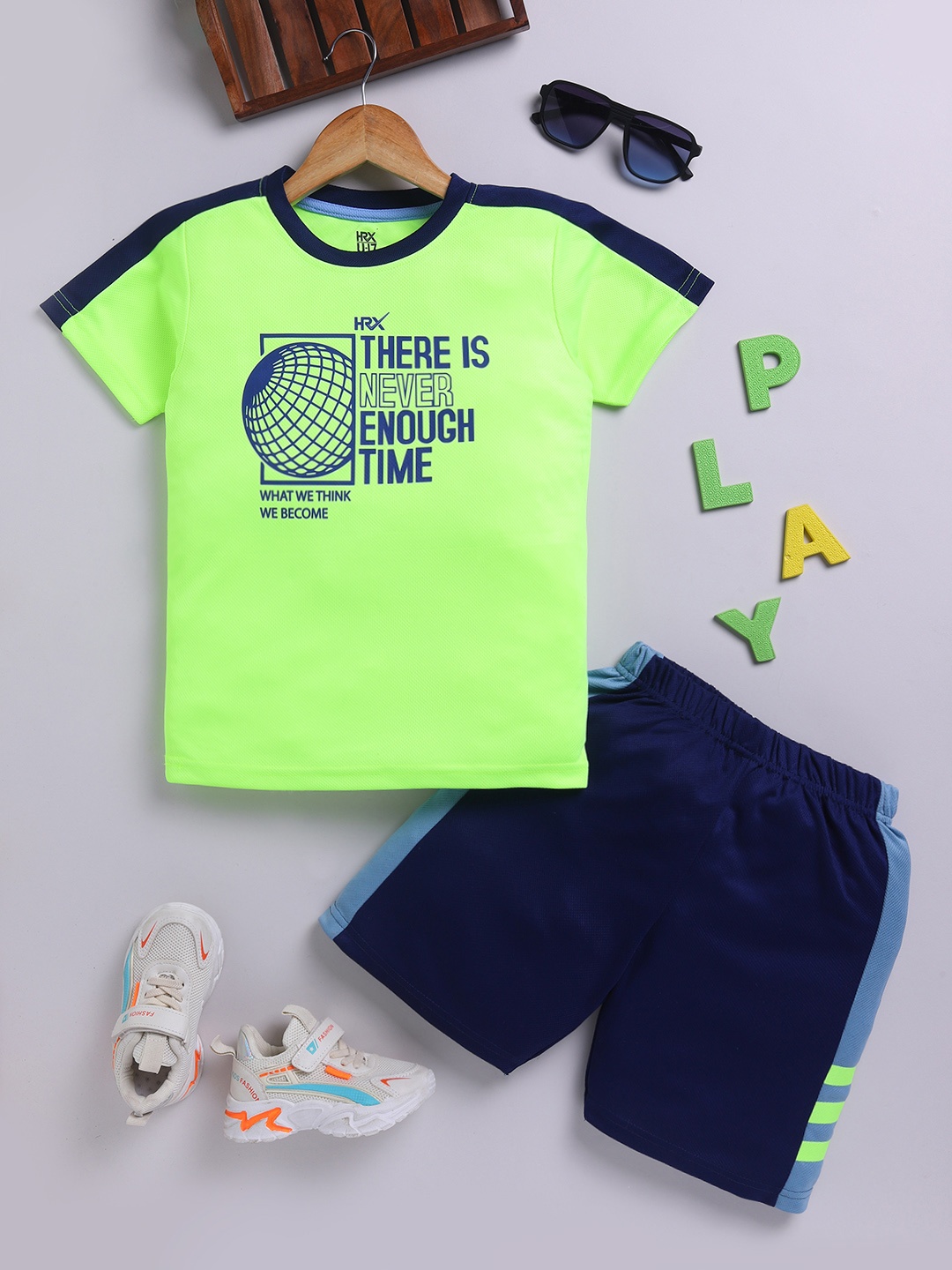 

HRX by Hrithik Roshan Boys Printed Rapid Dry T-shirt with Shorts, Lime green