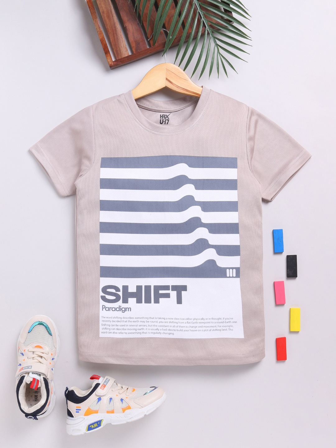 

HRX by Hrithik Roshan Boys Striped Rapid-Dry T-shirt, Grey