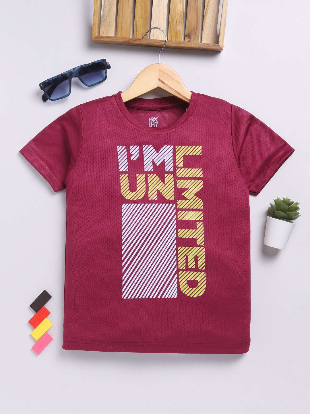 

HRX by Hrithik Roshan Boys Typography Printed Rapid-Dry T-shirt, Burgundy