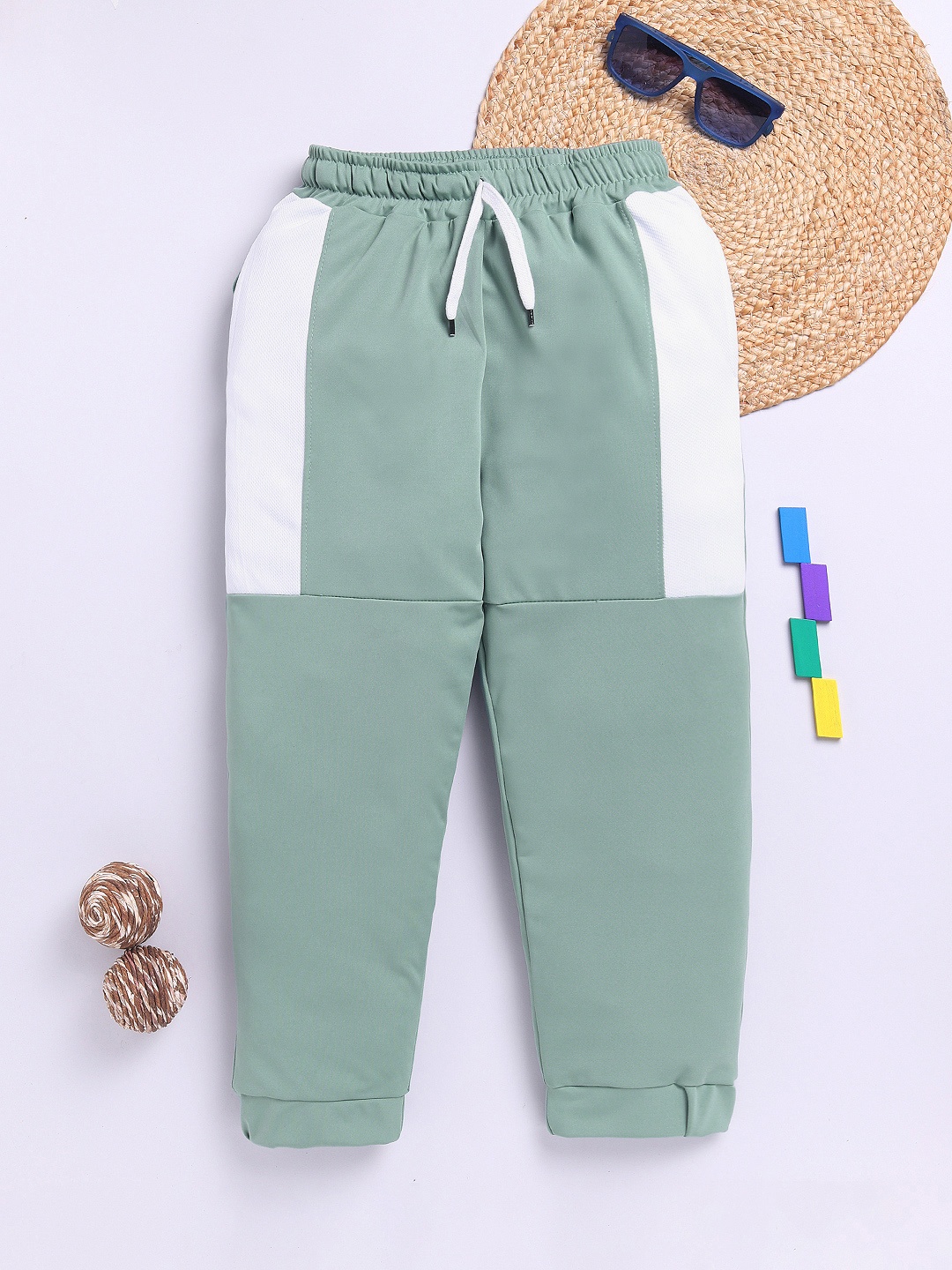 

HRX by Hrithik Roshan Boys Colourblocked Rapid Dry Relaxed Fit Joggers, Sea green