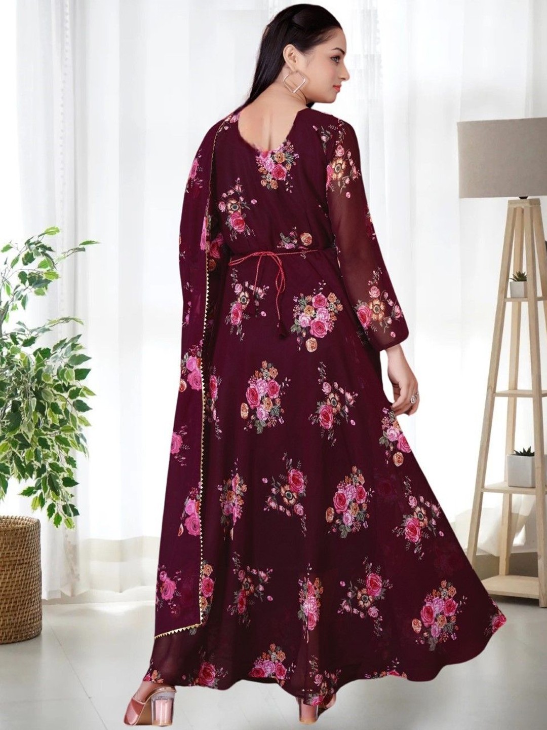 

Raiyani Enterprise Floral Printed Round Neck Cotton Blend Anarkali Kurta, Purple