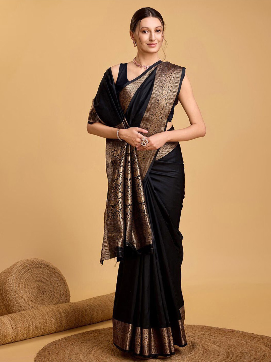 

Royal Rajgharana Saree Zari Pure Silk Banarasi Sarees, Black