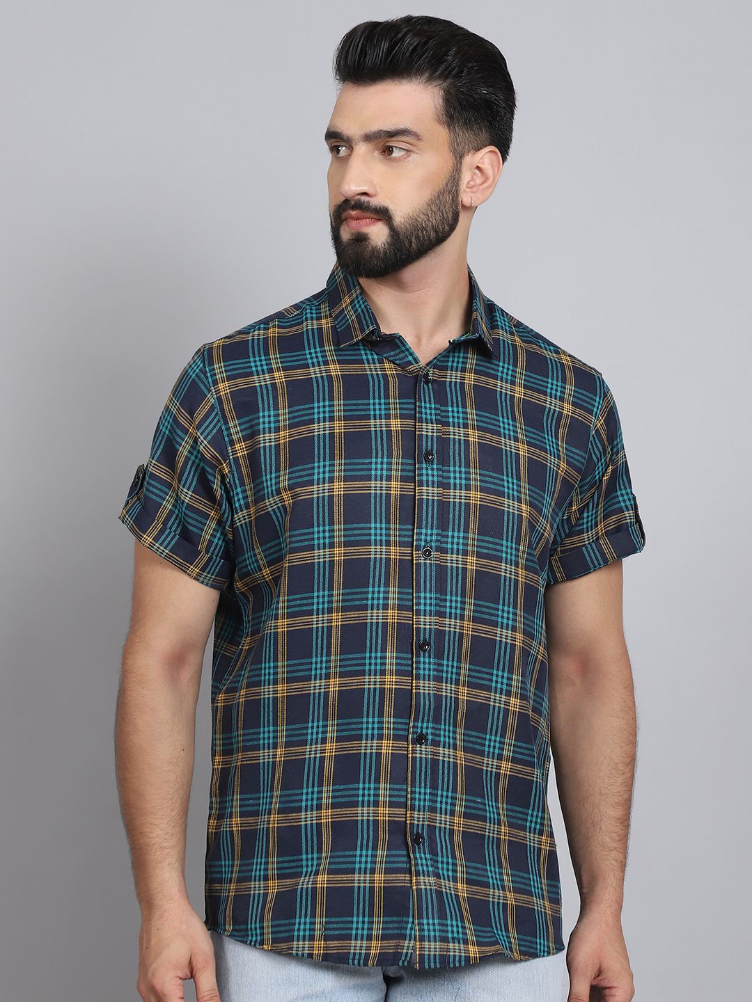 

Tanip Men Speread Collar Checked Cotton Casual Shirt, Green