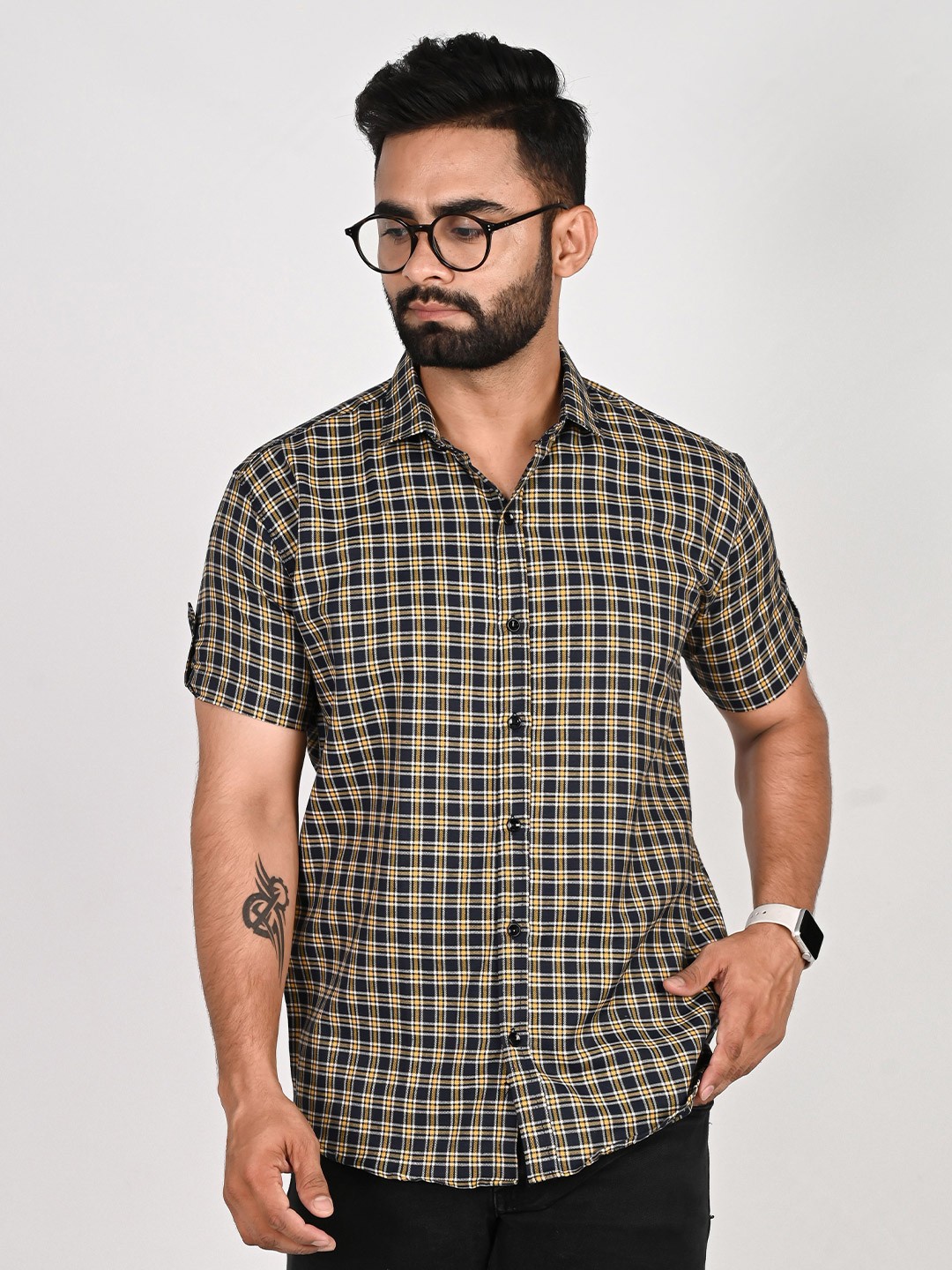 

Tanip Men Spread Collar Gingham Checked Cotton Casual Shirt, Navy blue
