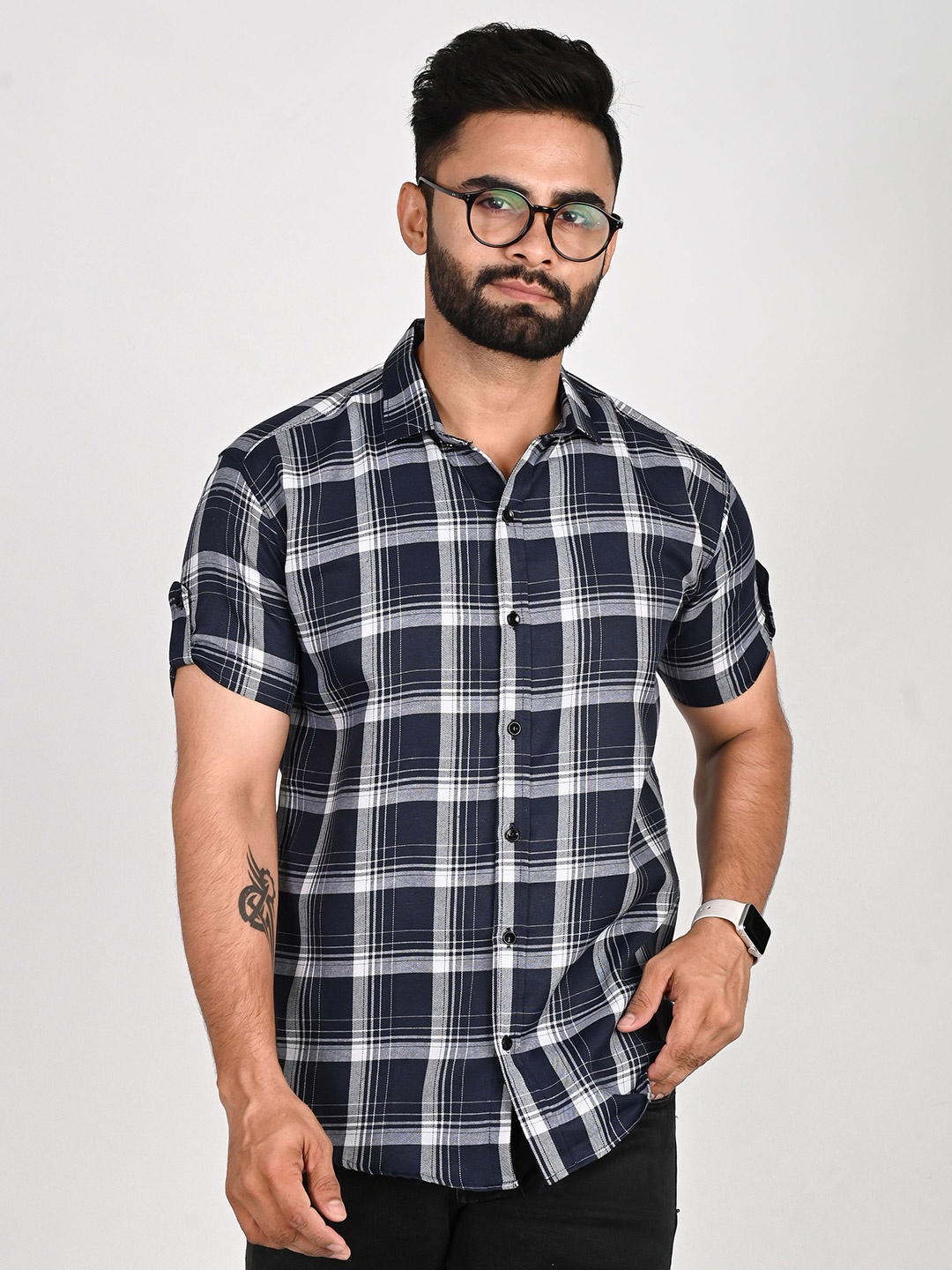 

Tanip Men Spread Collar Tartan Checked Cotton Casual Shirt, Navy blue
