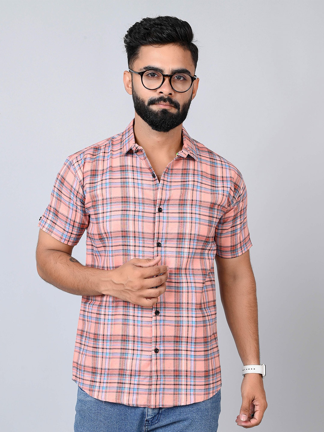 

Tanip Men Spread Collar Tartan Checked Cotton Casual Shirt, Peach