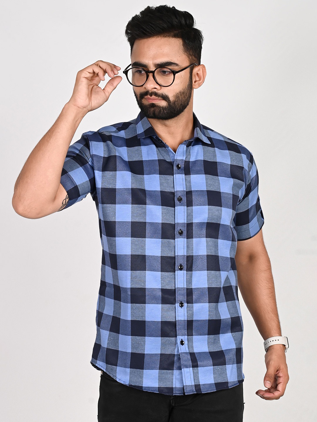 

Tanip Men Spread Collar Buffalo Checked Cotton Casual Shirt, Blue