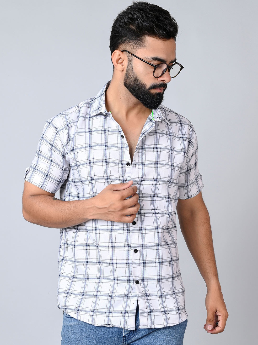 

Tanip Men Spread Collar Tartan Checked Cotton Casual Shirt, White