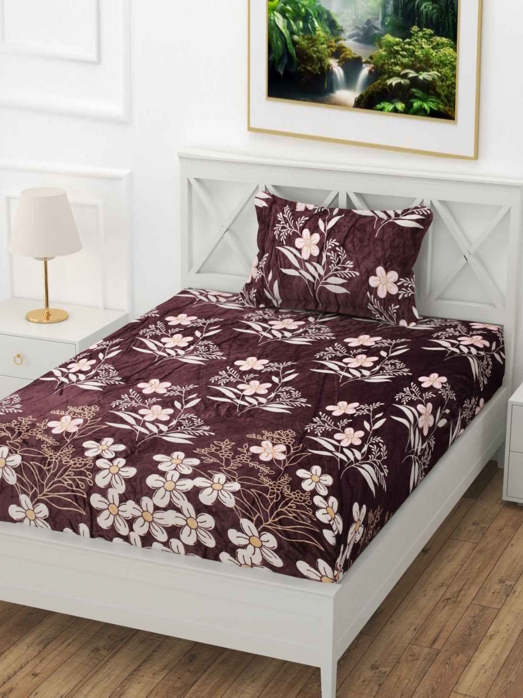

YaAkholic Brown & Cream-Coloured Floral 210 TC Velvet Single Bedsheet Set-1.82 m x 1.21 m