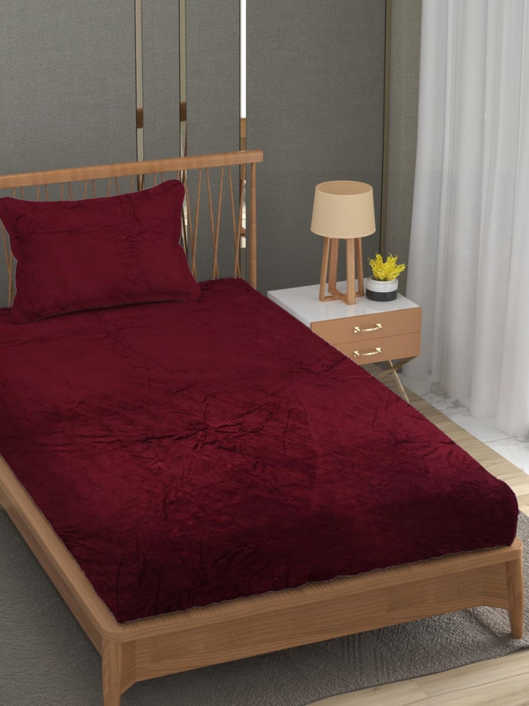 

YaAkholic Maroon 210 TC Velvet Single Bedsheet Set-1.82 m x 1.21 m