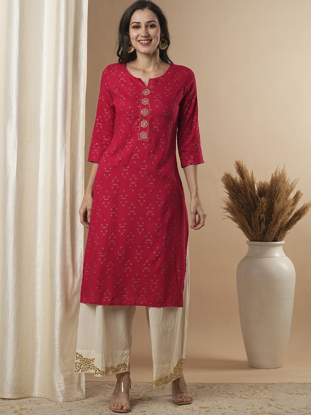 

FASHOR Ethnic Motifs Printed Sequinned Straight Kurta, Pink