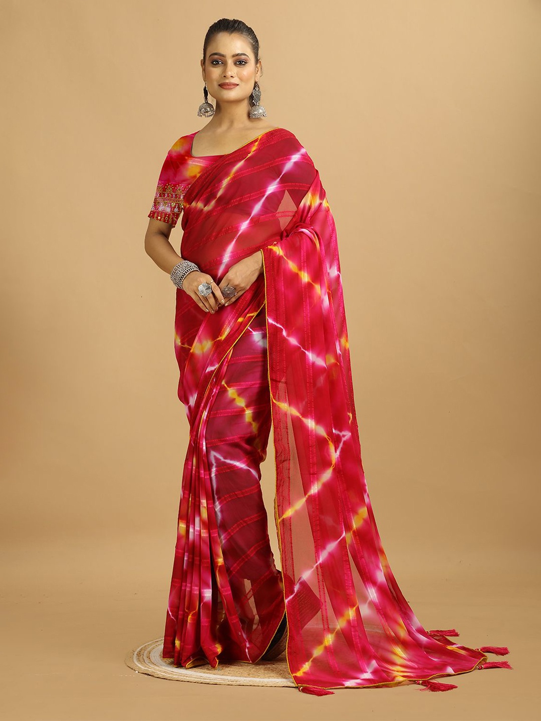 

NIRMAL CREATION Tie and Dye Poly Georgette Saree, Red