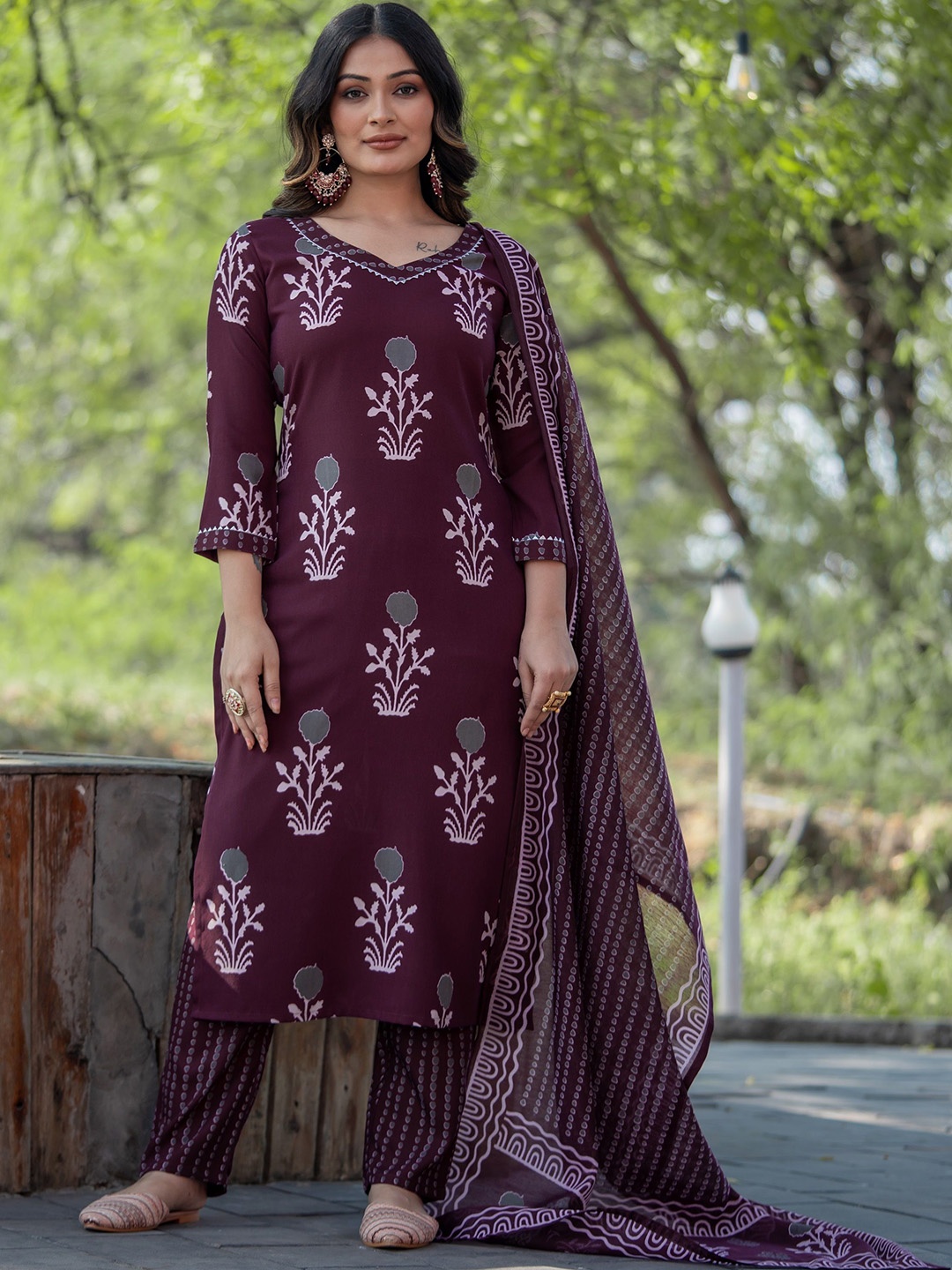 

Fashion Ritmo Floral Printed Gotta Patti Pure Cotton Straight Kurta with Trouser & Dupatta, Purple