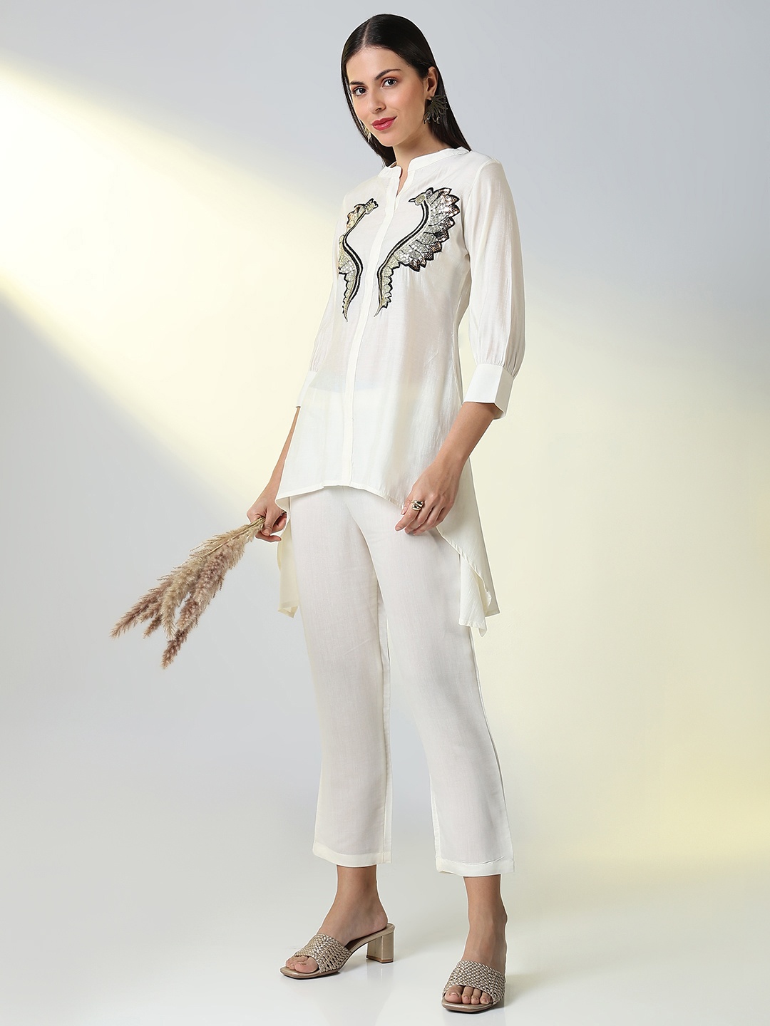 

SHOWOFF Embellished Mandarin Collar Three-Quarter Sleeves Top With Trouser, Off white