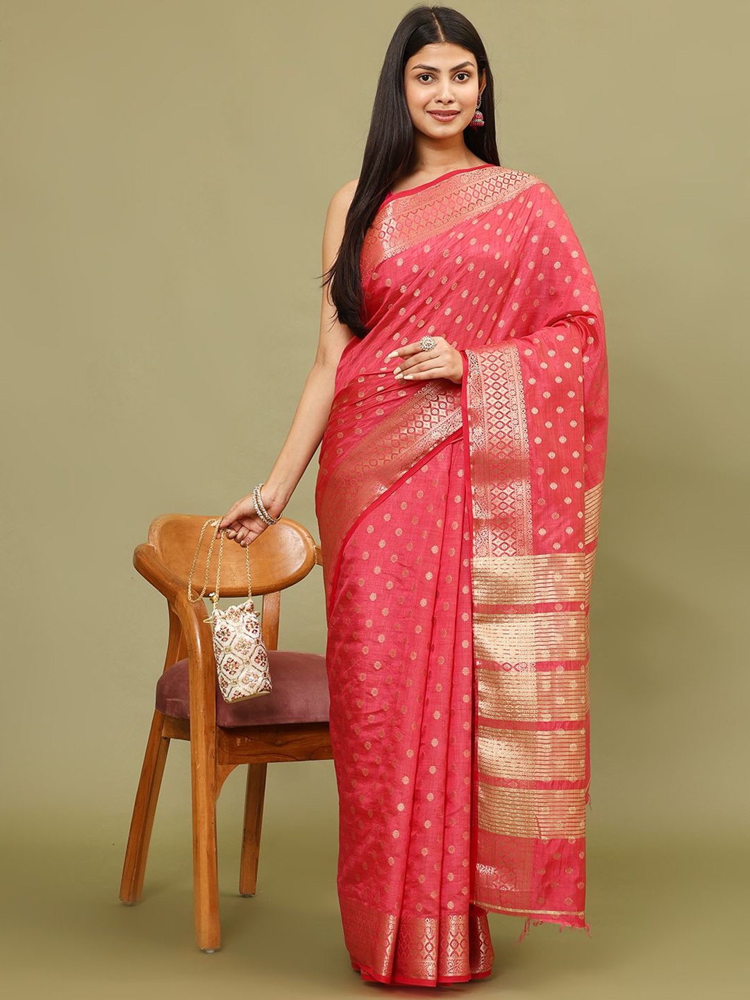 

Meena Bazaar Woven Design Zari Art Silk Handloom Saree, Pink