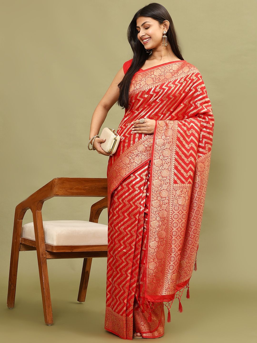 

Meena Bazaar Woven Design Zari Art Silk Saree, Red