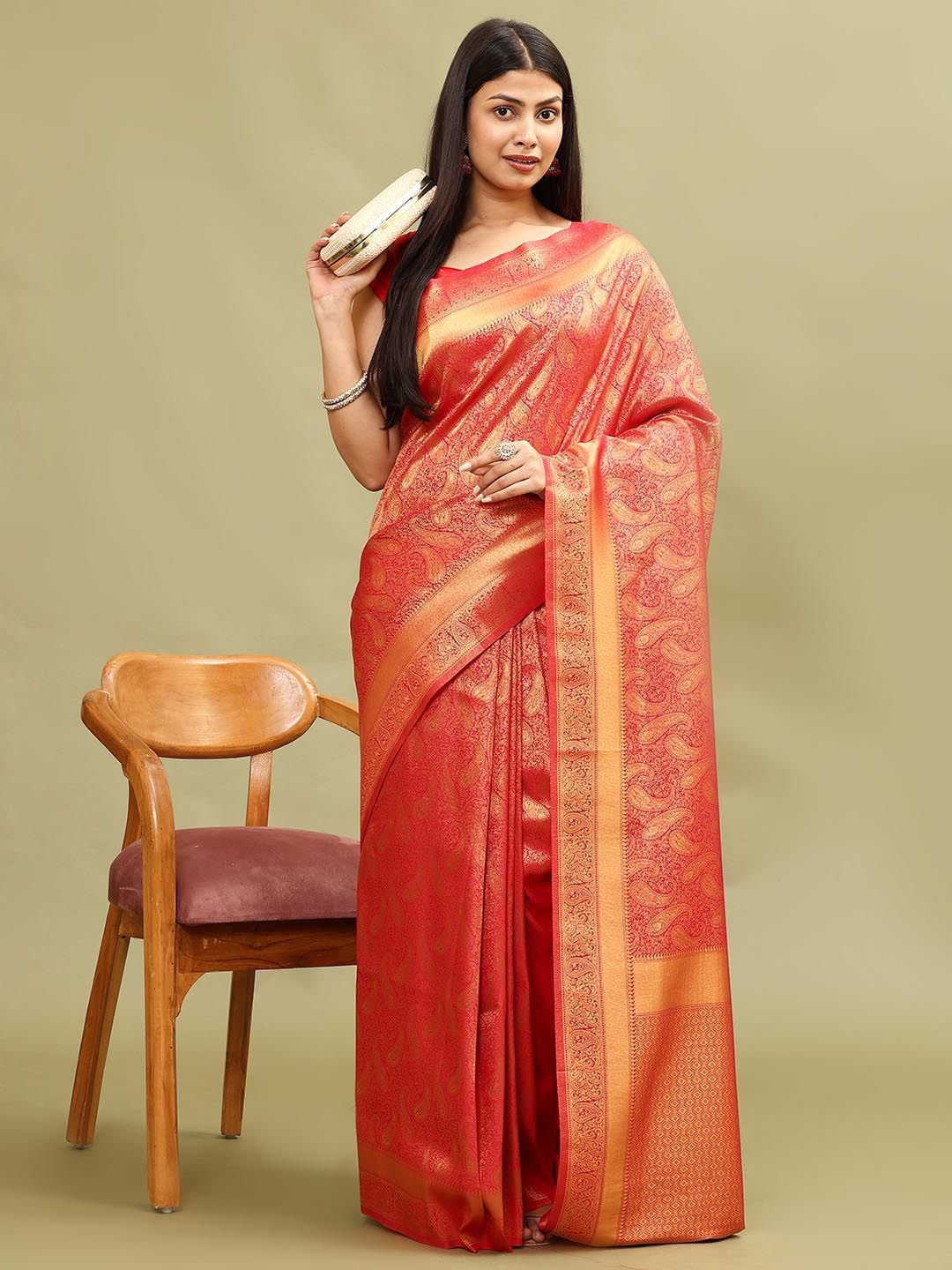 

Meena Bazaar Ethnic Motifs Woven Art Silk Saree, Pink