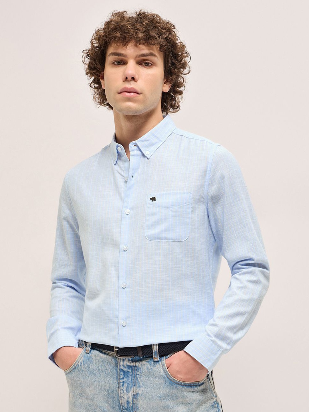 

THE BEAR HOUSE Men Speread Collar Vertical Striped Cotton Slim Fit Casual Shirt, Blue