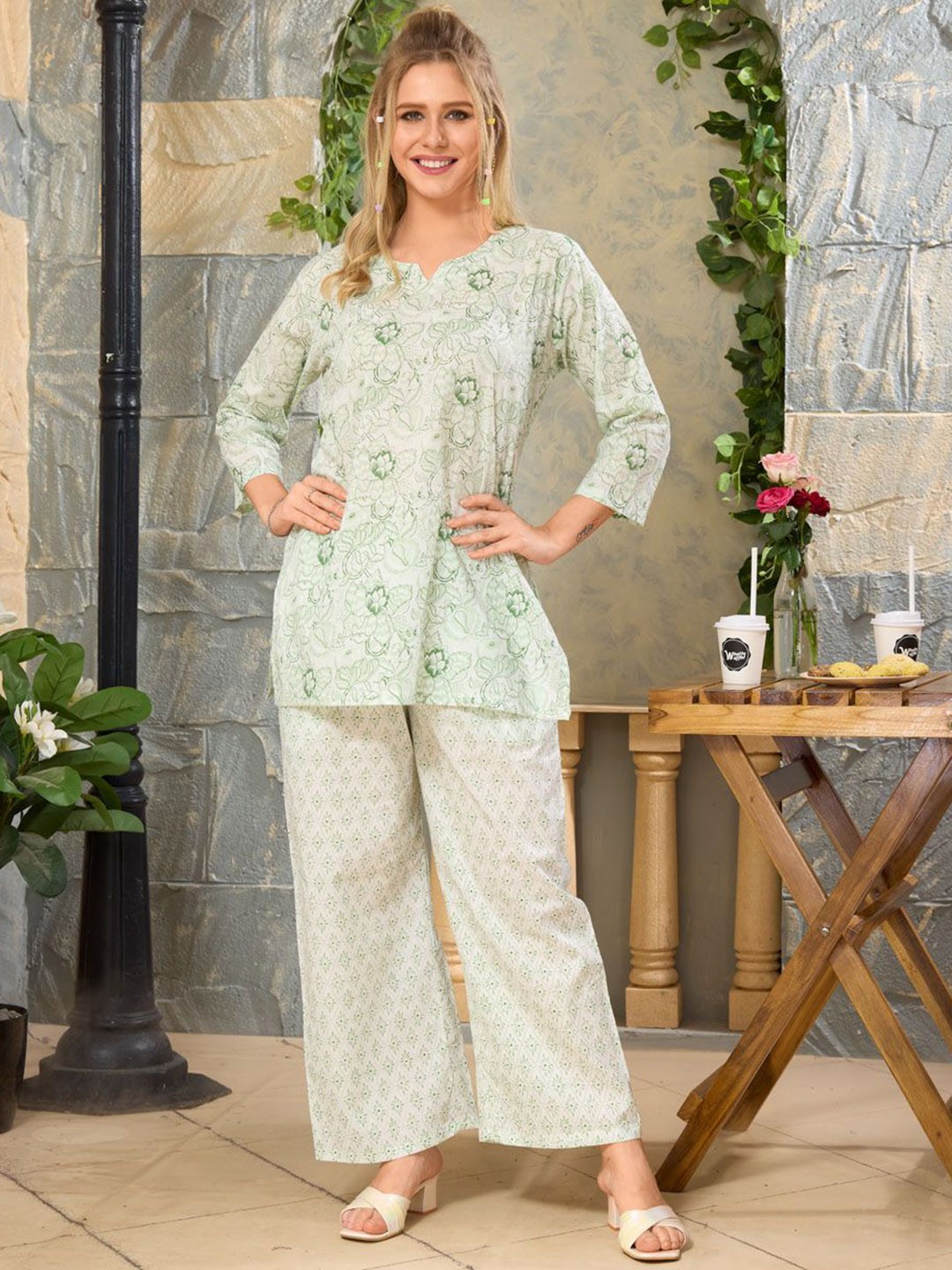 NIGHT FLOSS Printed Round Neck Three-Quarter Sleeves Pure Cotton Top With Palazzo, Green