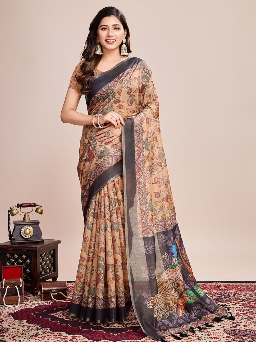 

HEER FASHION Floral Zari Linen Blend Saree, Brown