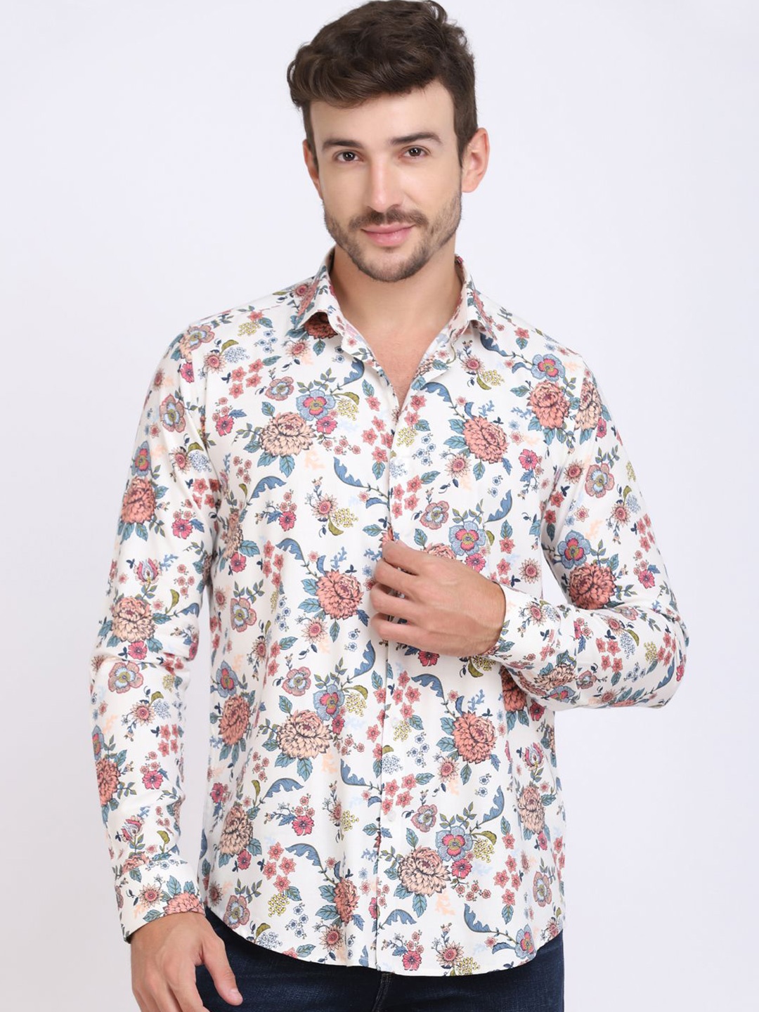 

Moda Rapido Men Classic Spread Collar Floral Printed Cotton Casual Shirt, White