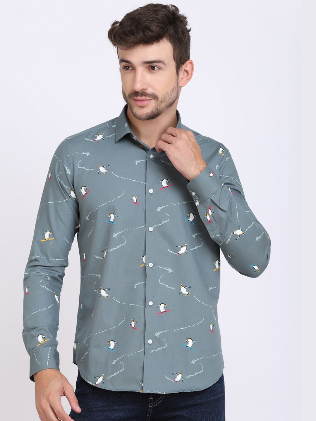 

Moda Rapido Men Classic Spread Collar Animal Printed Cotton Casual Shirt, Grey