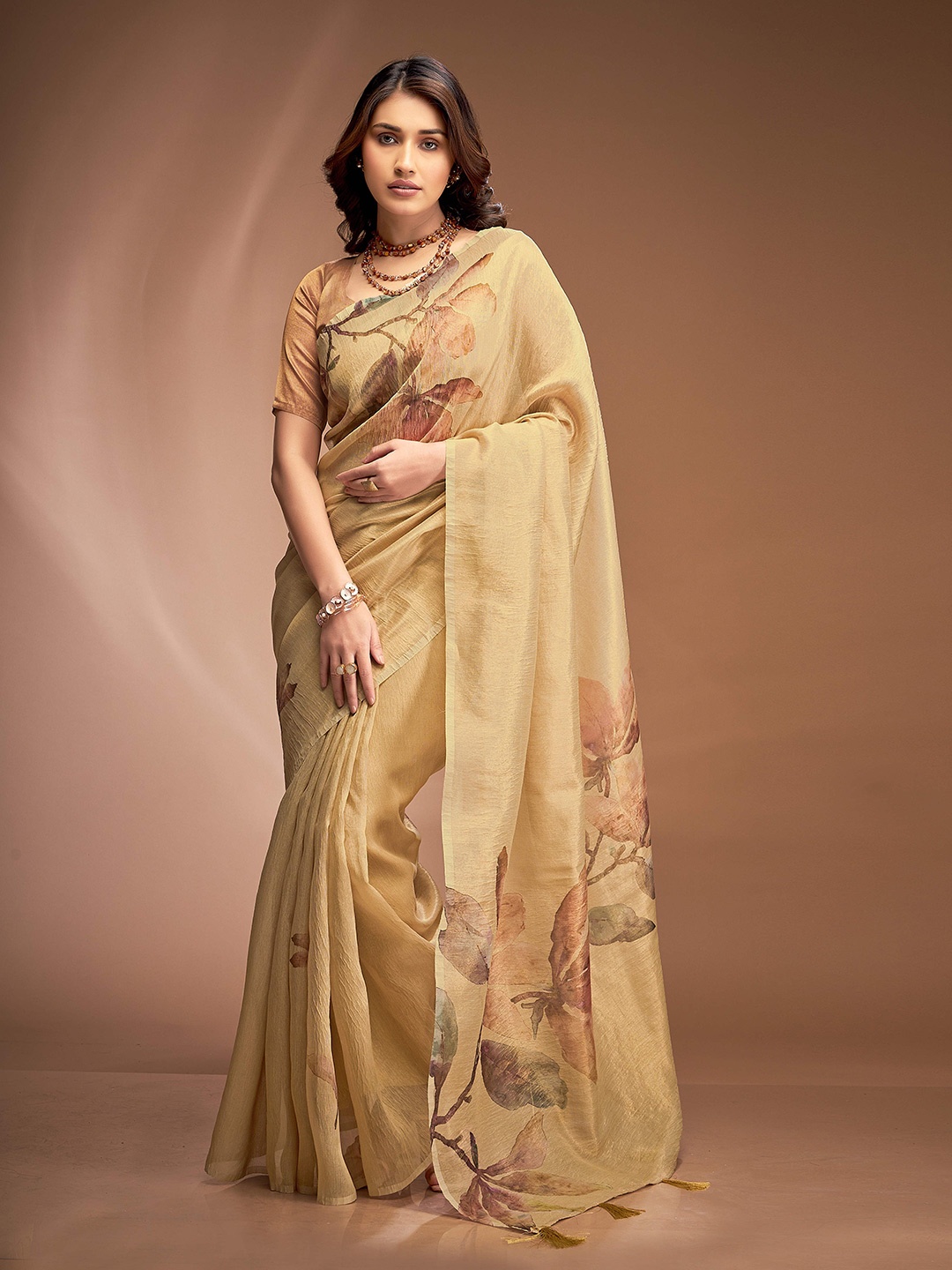 

DEVATITHI Floral Tissue Saree, Yellow