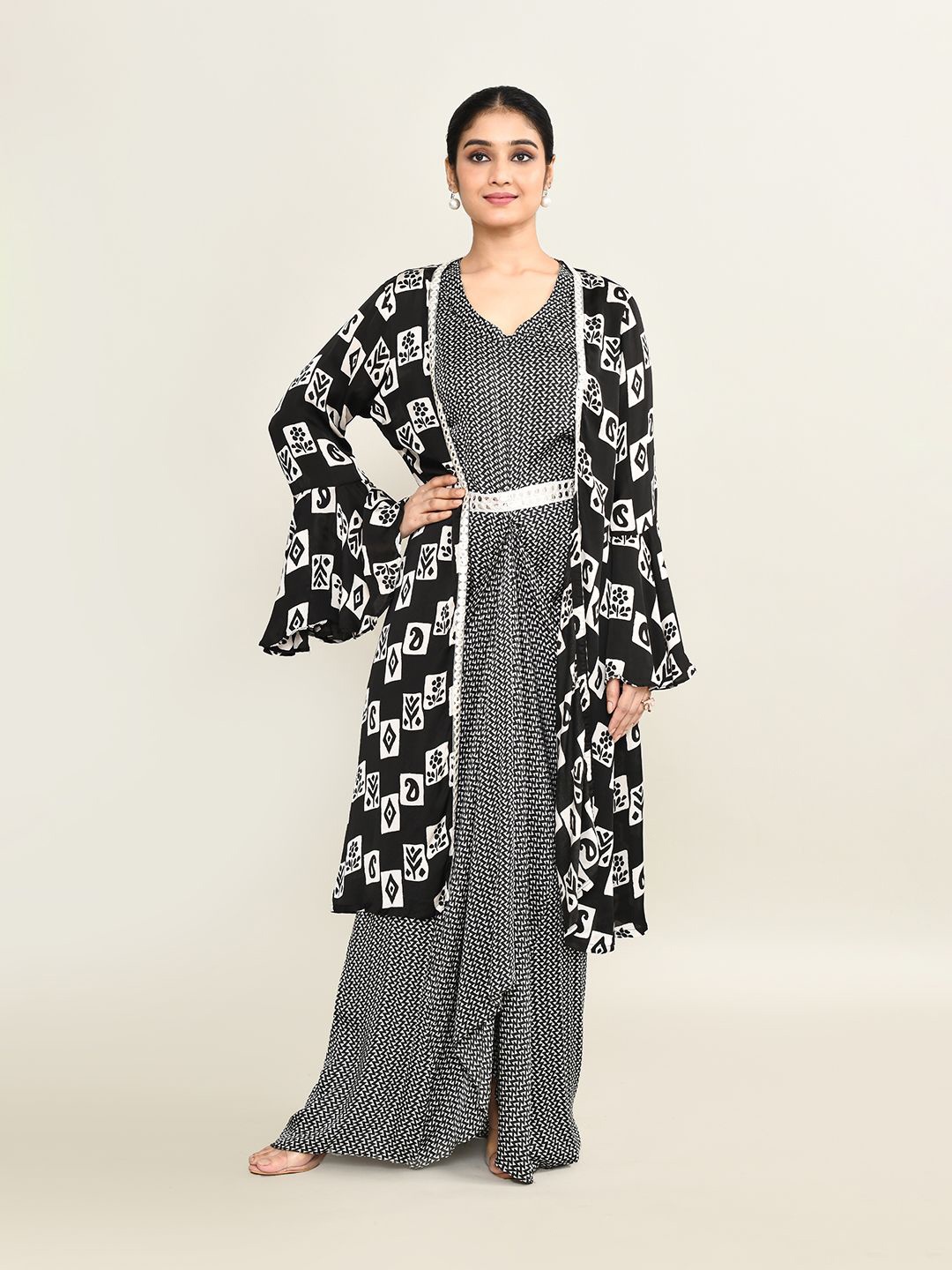 

The Maple Printed Drape Bell Sleeve Satin Maxi Dress With Waist Belt & Shrug, Black